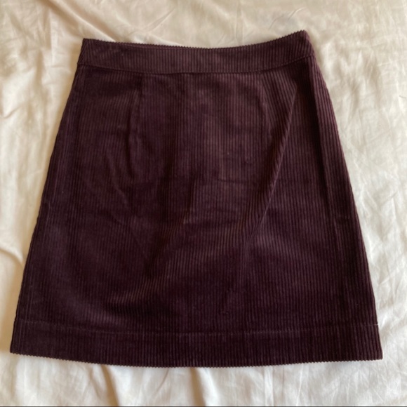 LOFT Corduroy button down skirt- NWT never worn! - Picture 7 of 9